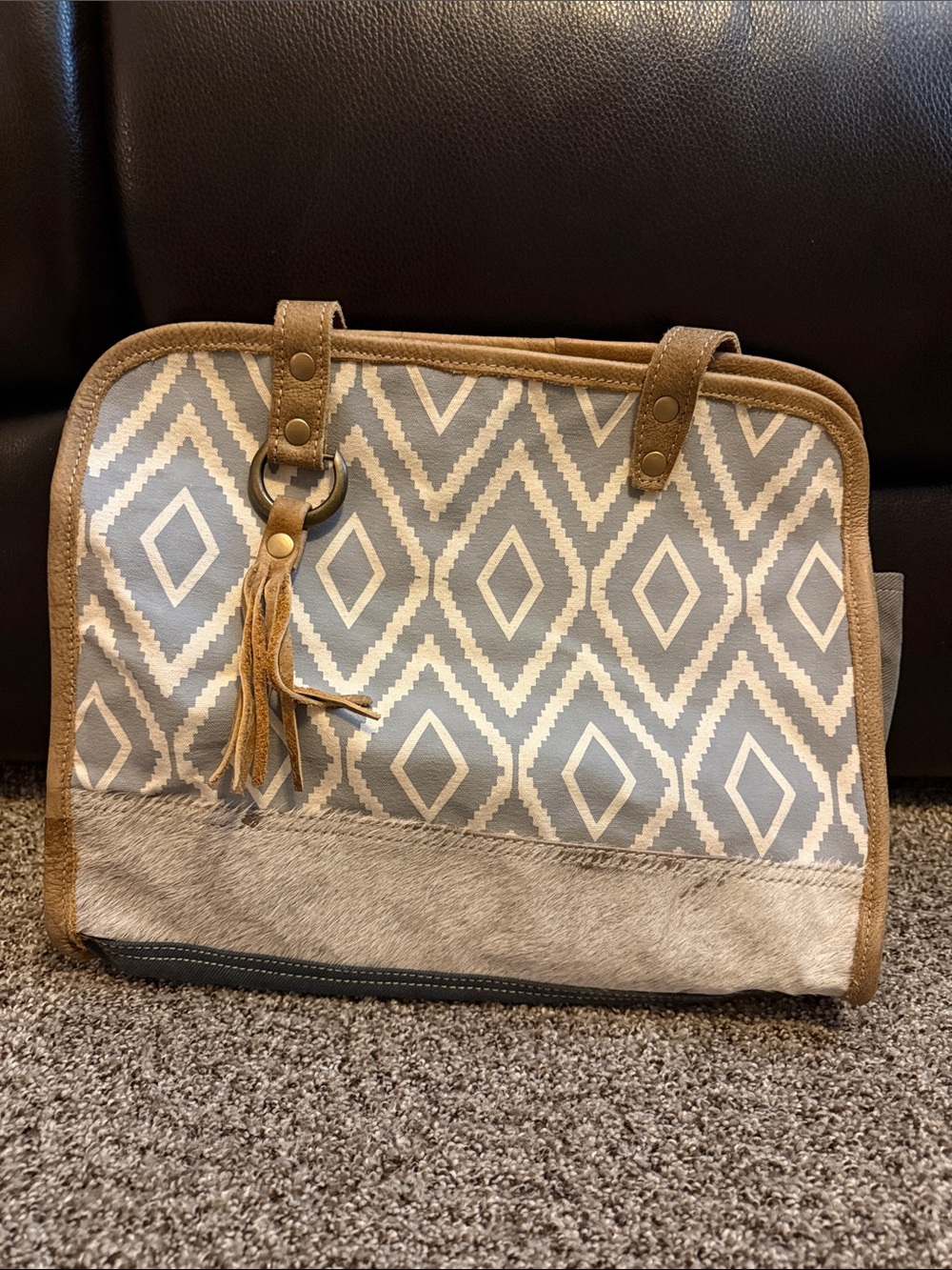 Neutral Geometric Tote Bag with Tassel Accent